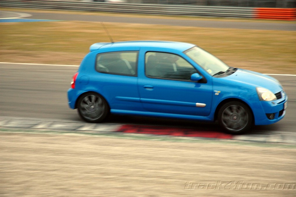 monza_12feb05_36.jpg