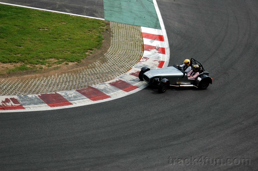 spa103.jpg