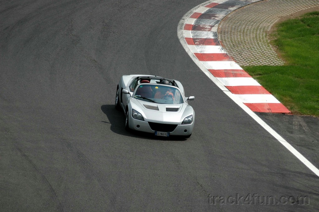 spa157.jpg