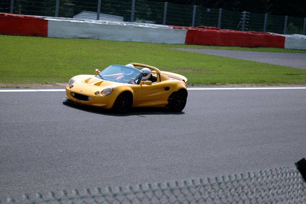 spa225.jpg