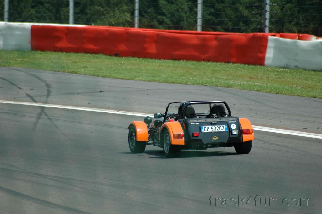 spa240.jpg