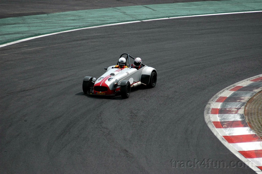 spa99.jpg